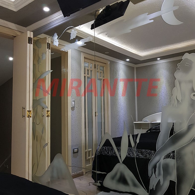 Sobrado de 170m² com 3 quartos em Vila Milton