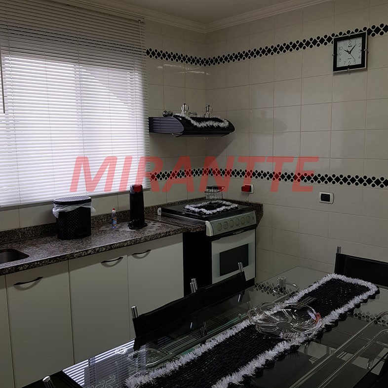 Sobrado de 170m² com 3 quartos em Vila Milton
