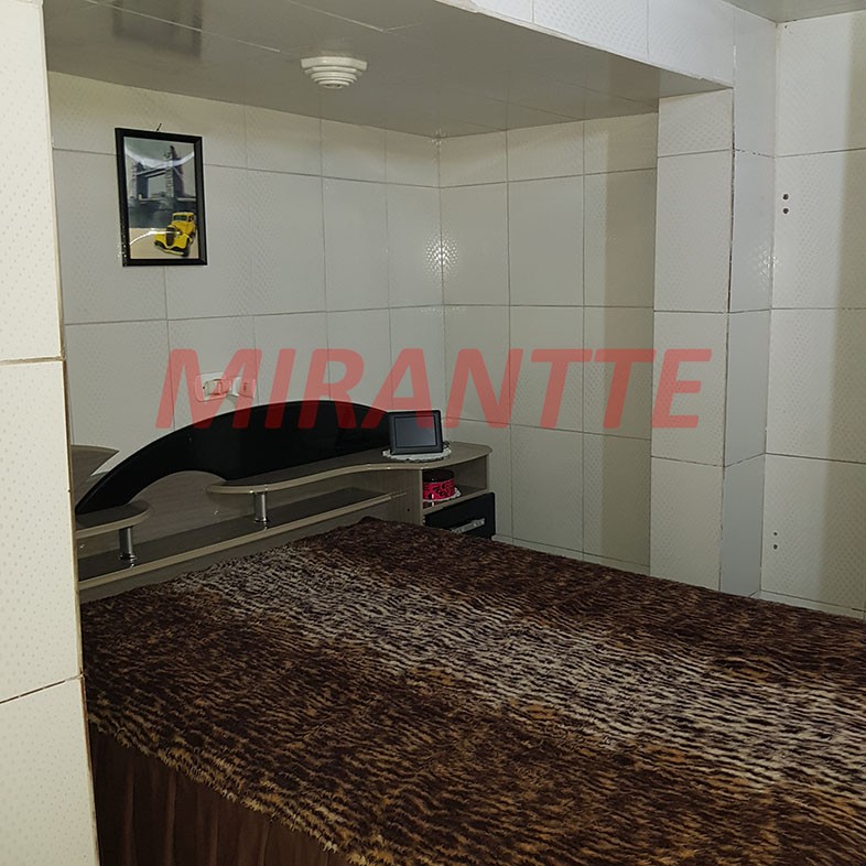 Sobrado com 2 quartos em Parque Continental I