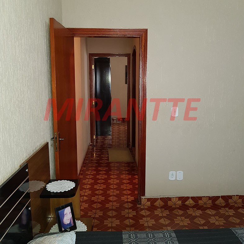 Sobrado com 2 quartos em Parque Continental I