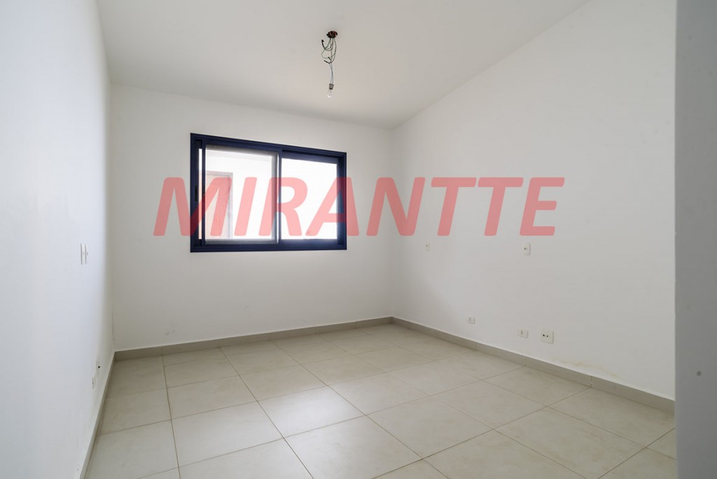 Cond. fechado de 181m² com 3 quartos em ENSEADA