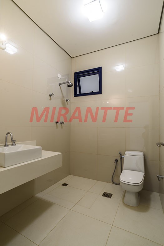 Cond. fechado de 181m² com 3 quartos em ENSEADA