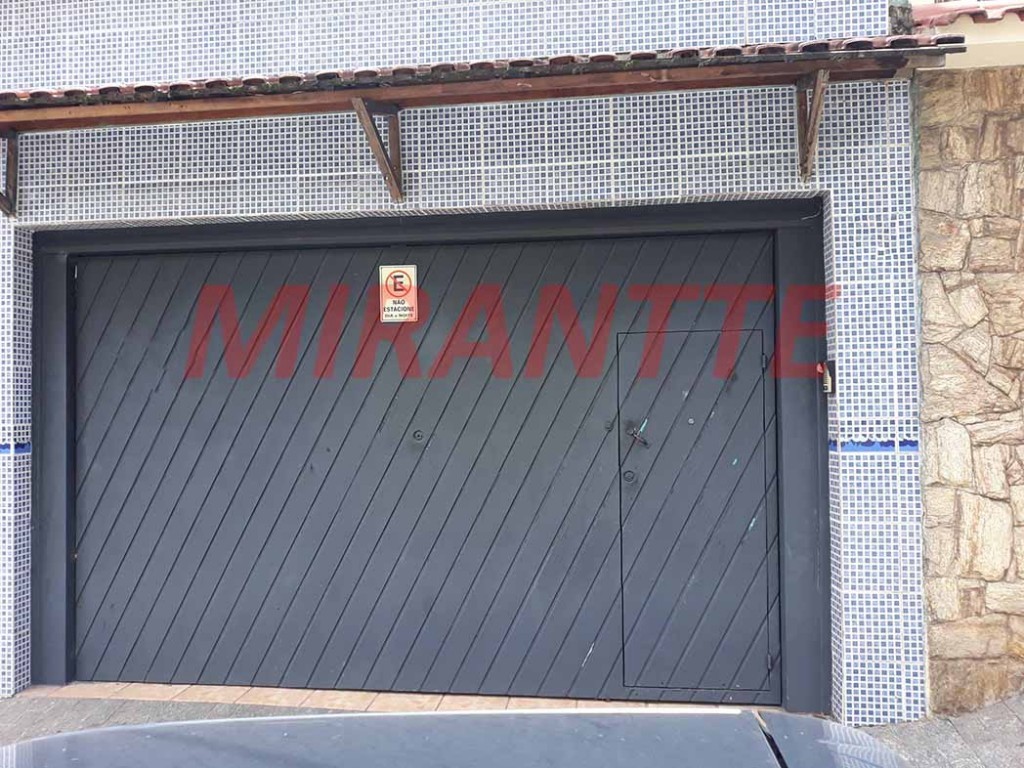 Sobrado de 171m² com 3 quartos em Santana