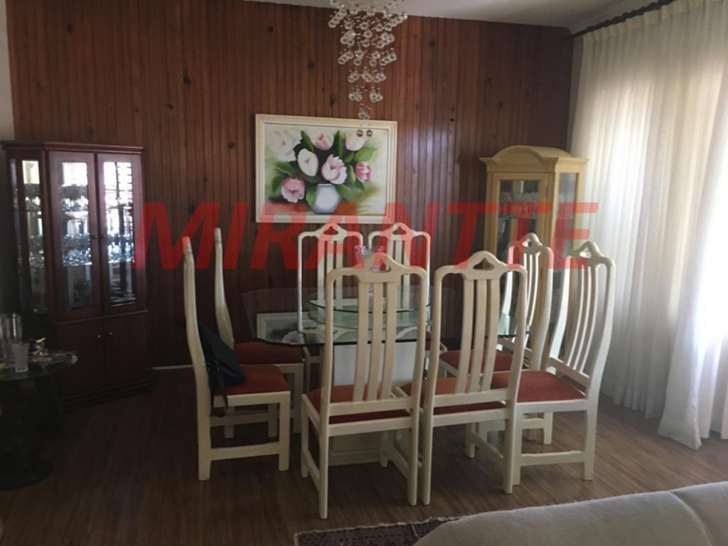 Sobrado de 269m² com 3 quartos em Tremembe