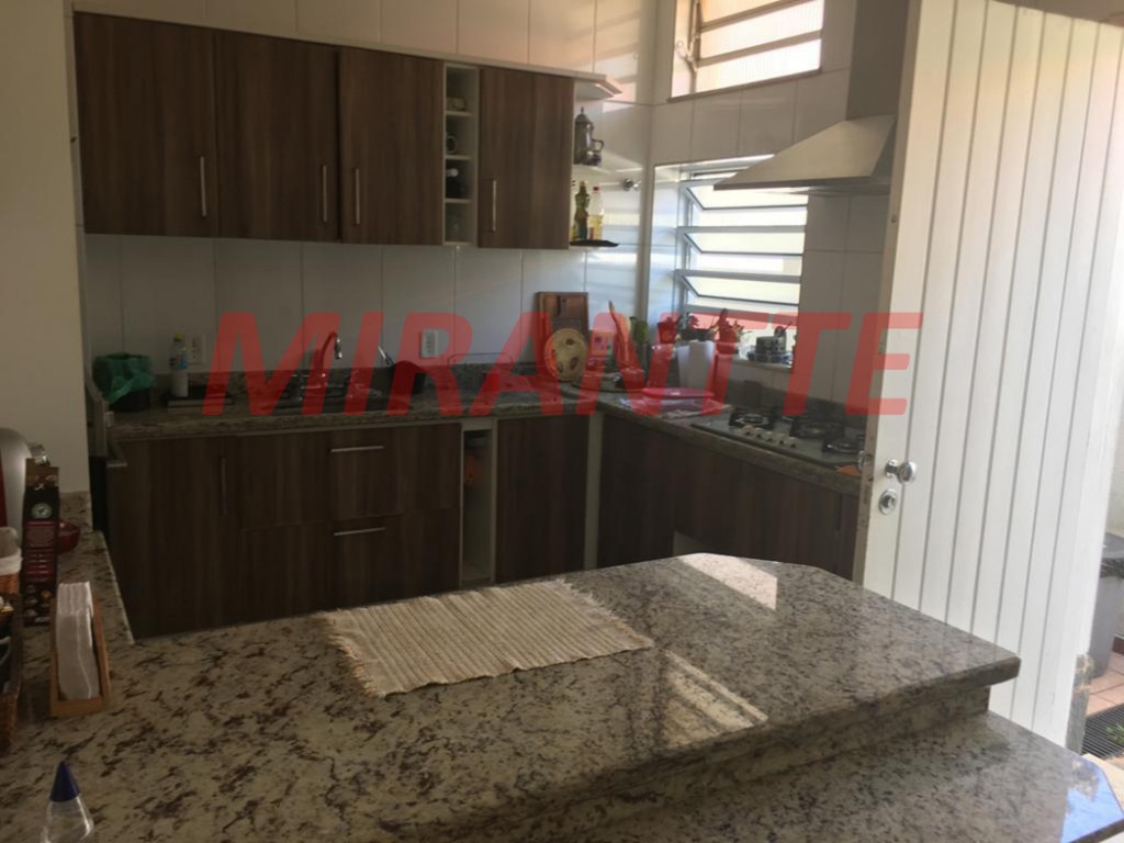 Sobrado de 269m² com 3 quartos em Tremembe