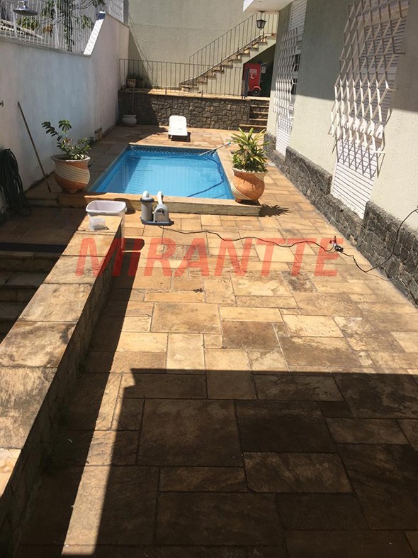 Sobrado de 269m² com 3 quartos em Tremembe