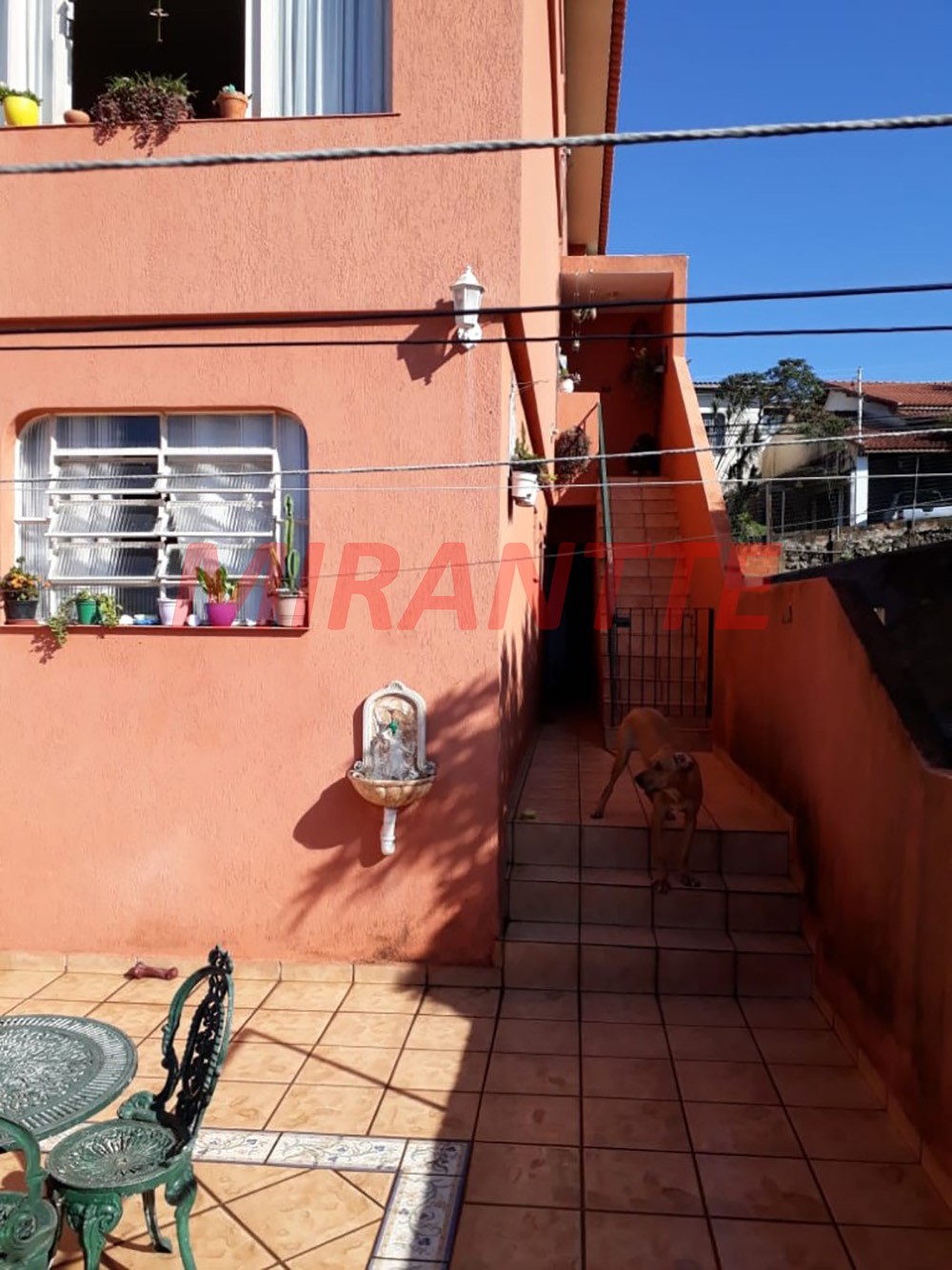 Sobrado de 158m² com 3 quartos em Tremembe