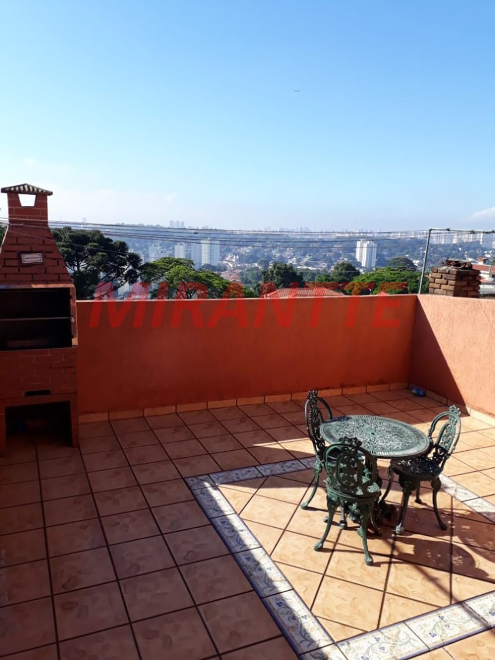 Sobrado de 158m² com 3 quartos em Tremembe