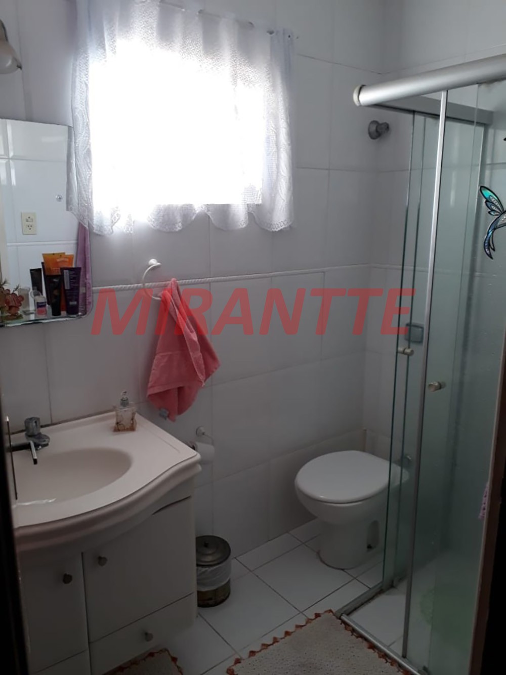 Sobrado de 158m² com 3 quartos em Tremembe