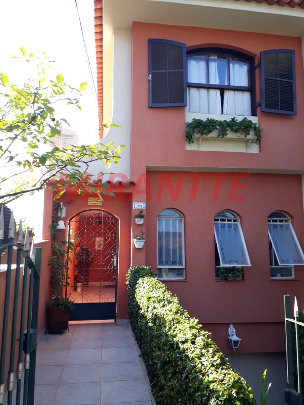 Sobrado de 158m² com 3 quartos em Tremembe