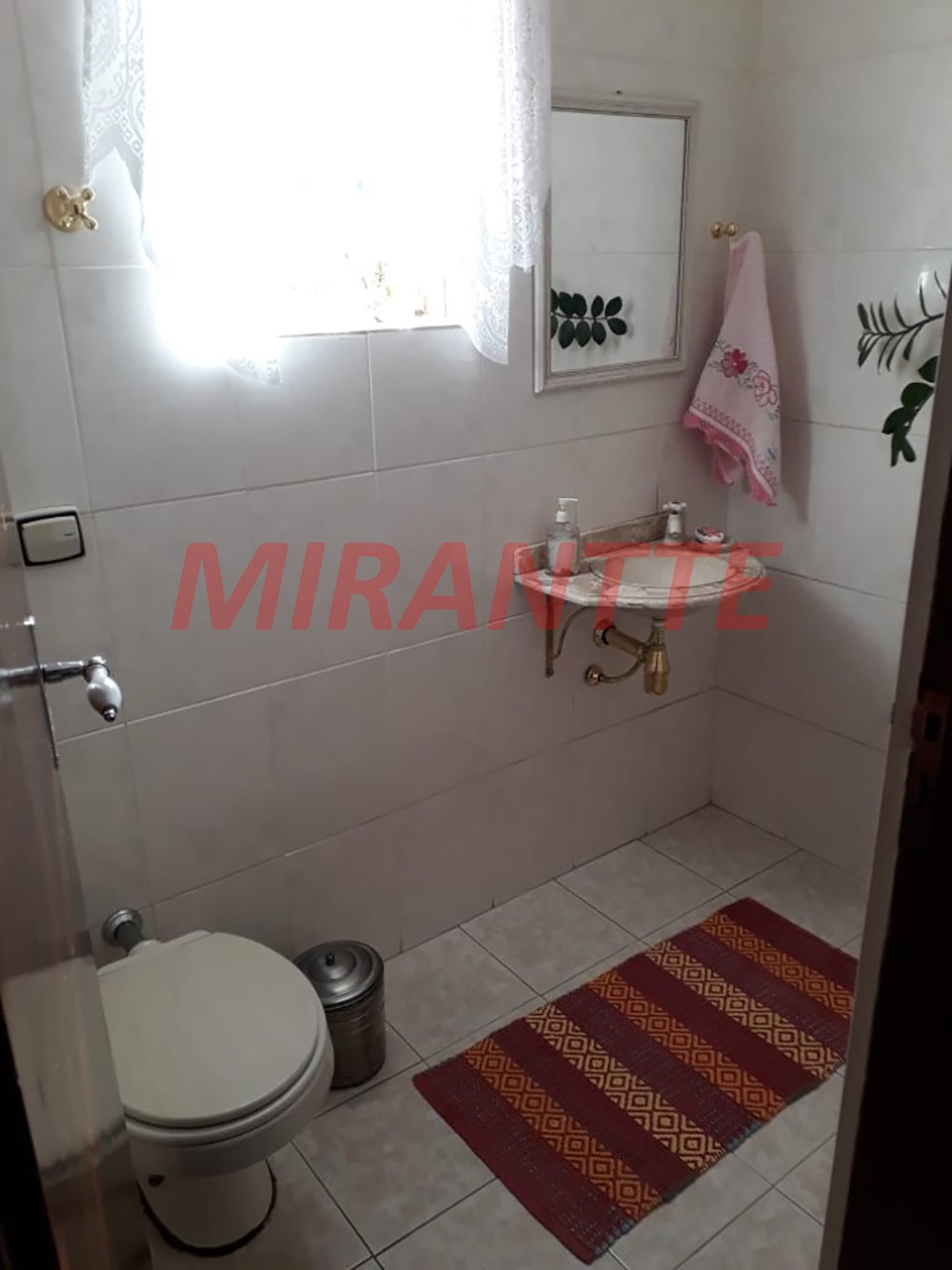 Sobrado de 158m² com 3 quartos em Tremembe