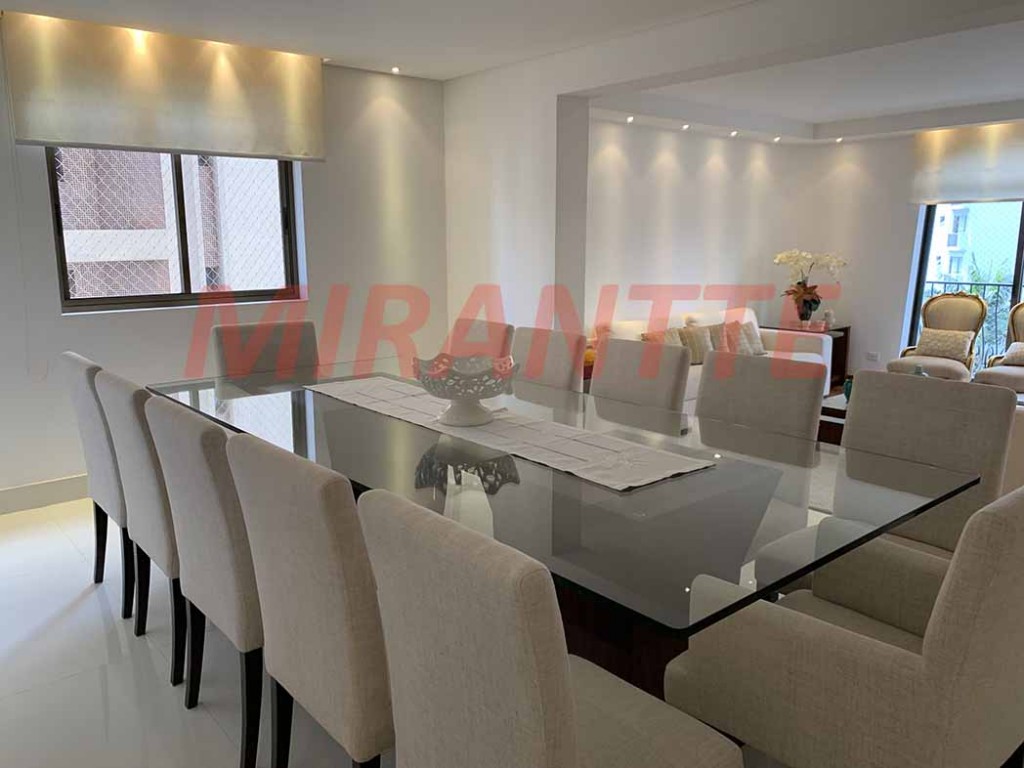 Apartamento de 260m² com 3 quartos em Santana