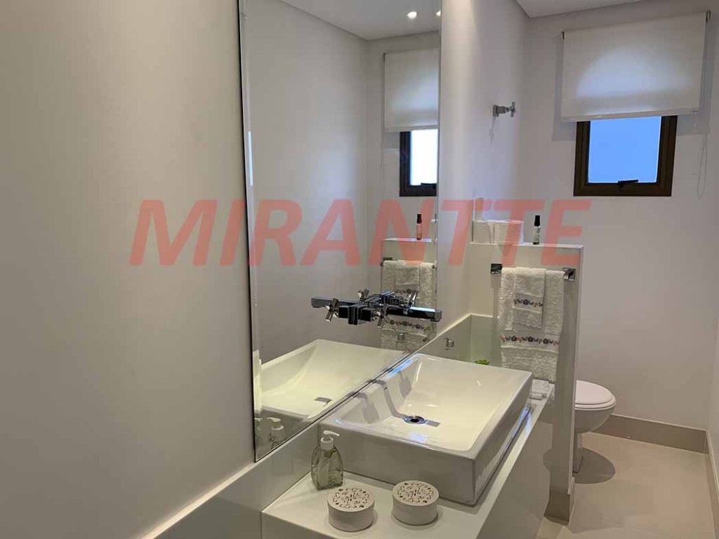 Apartamento de 260m² com 3 quartos em Santana