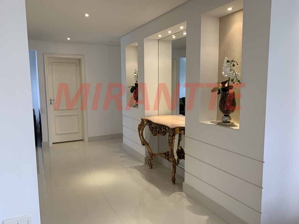 Apartamento de 260m² com 3 quartos em Santana