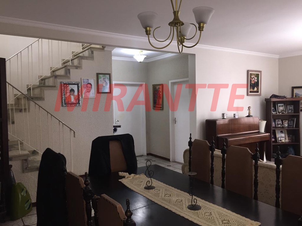 Sobrado de 263m² com 3 quartos em Casa Verde