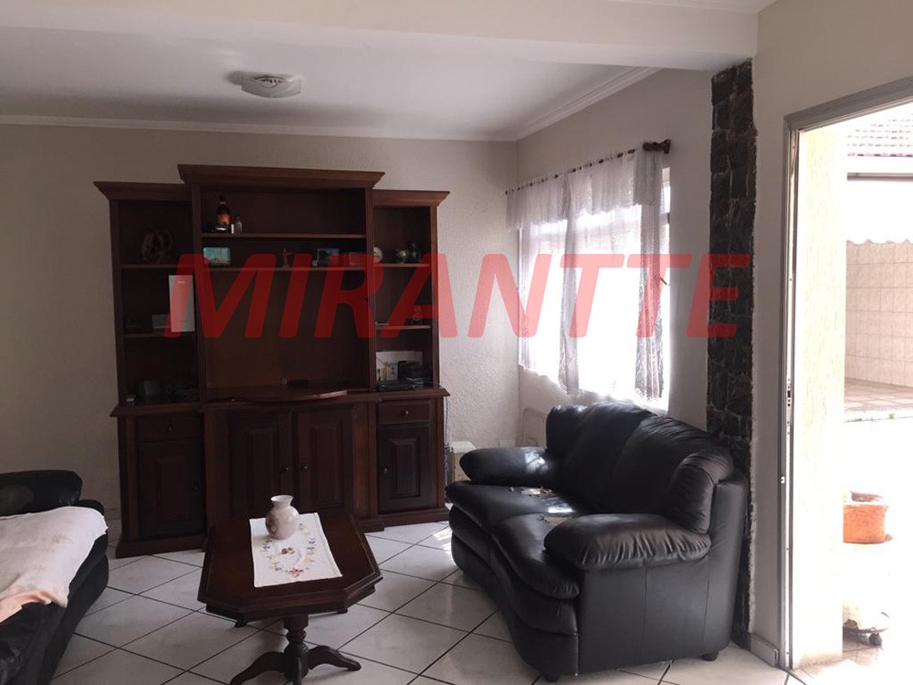 Sobrado de 263m² com 3 quartos em Casa Verde