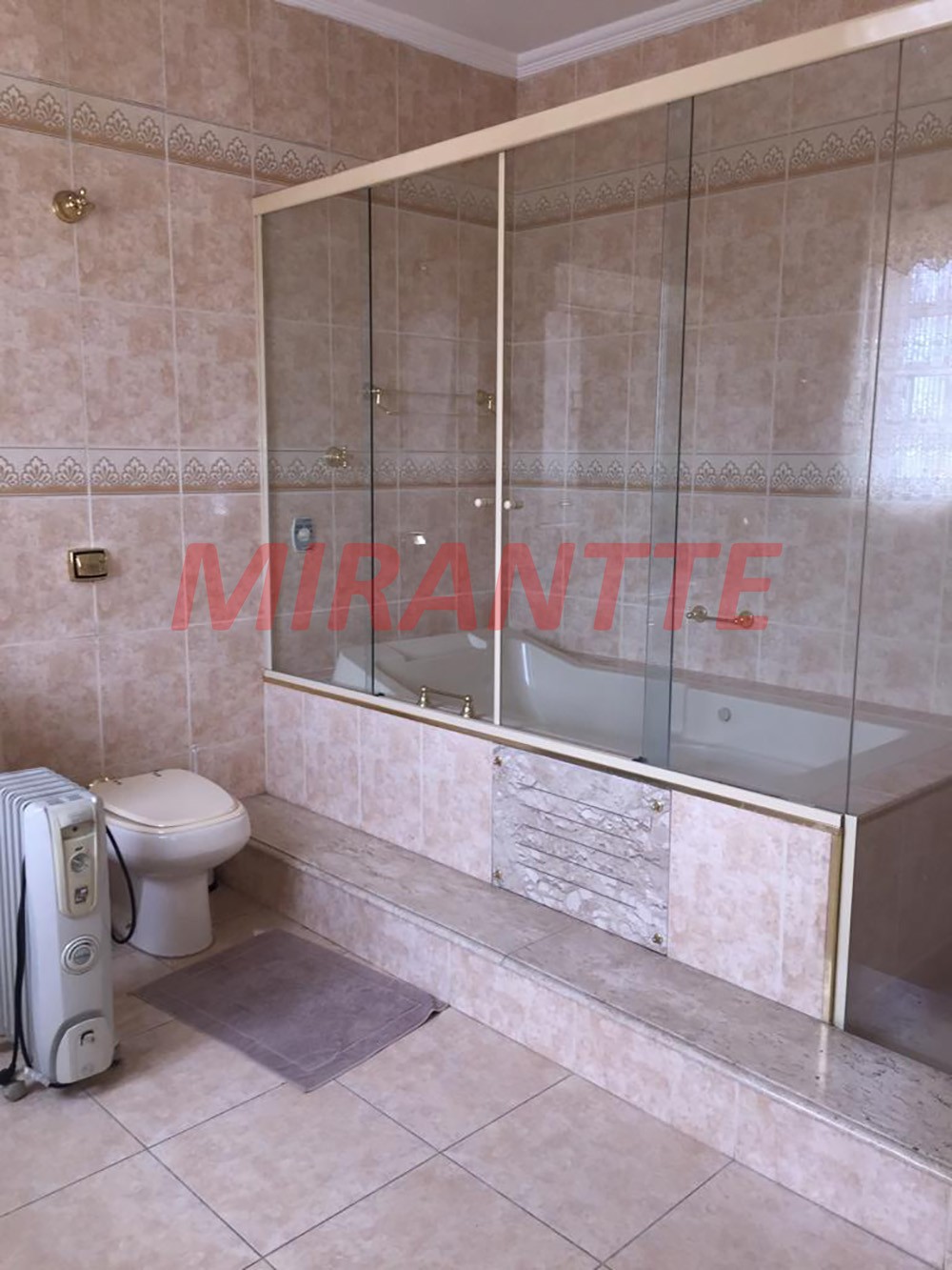Sobrado de 263m² com 3 quartos em Casa Verde