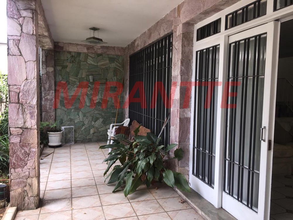 Sobrado de 263m² com 3 quartos em Casa Verde