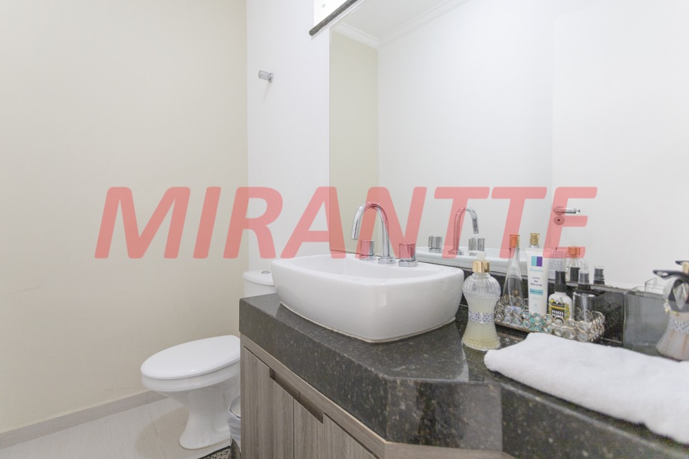 Sobrado de 240m² com 3 quartos em Parada Inglesa