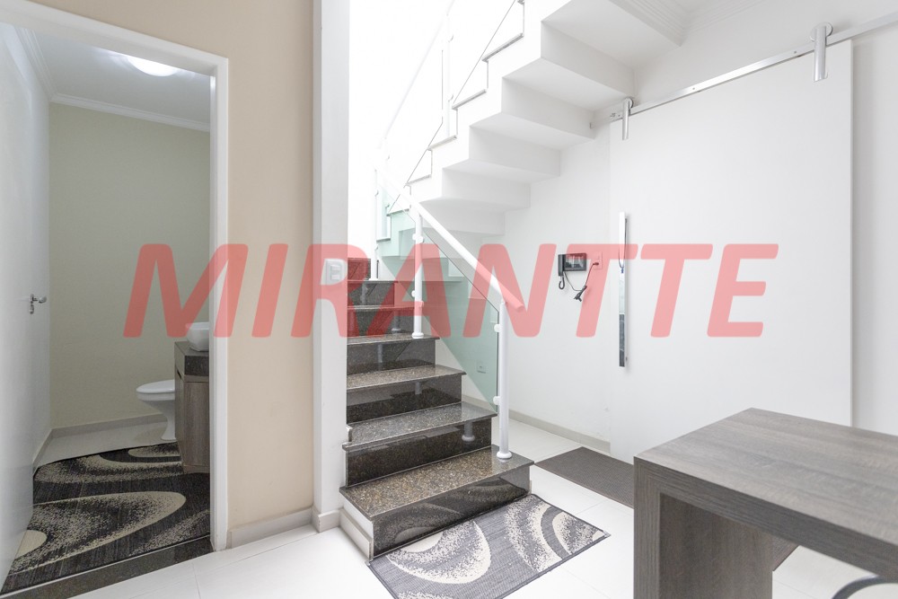 Sobrado de 240m² com 3 quartos em Parada Inglesa