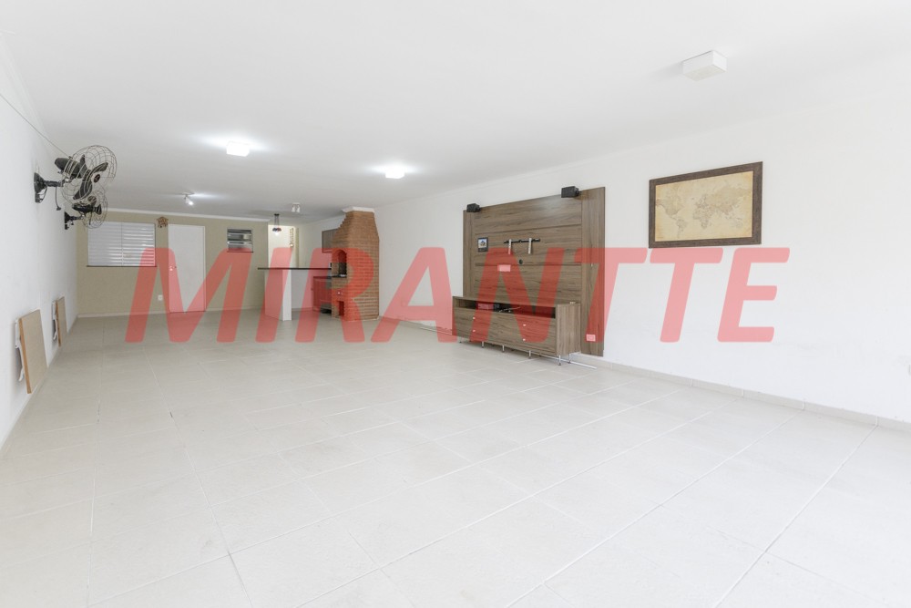 Sobrado de 240m² com 3 quartos em Parada Inglesa