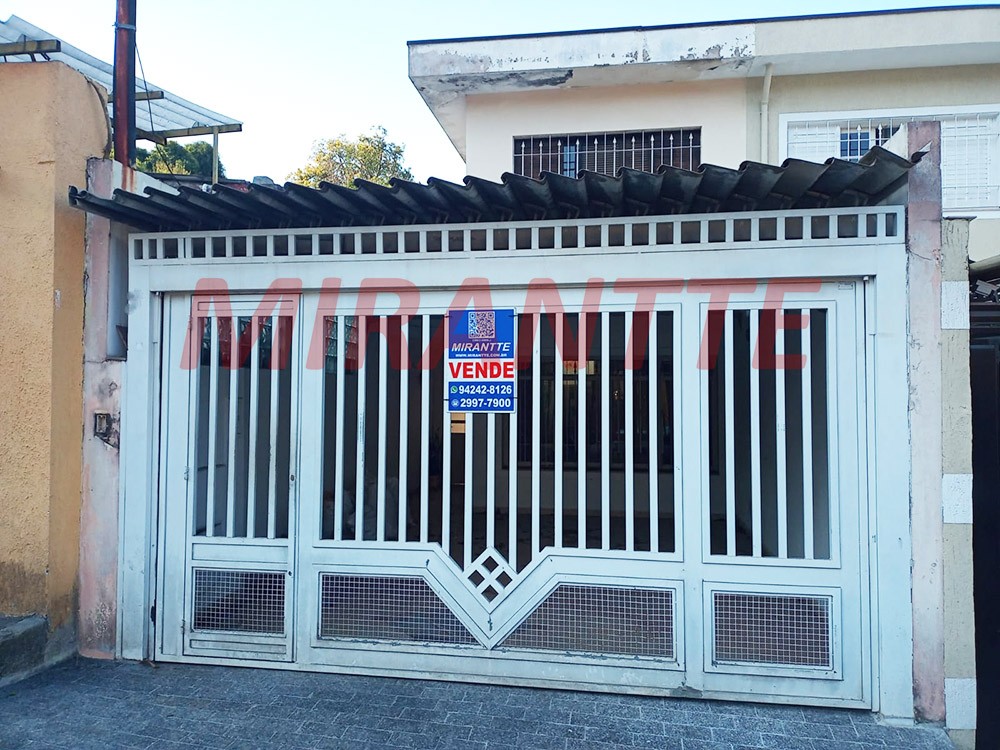 Sobrado de 120m² com 3 quartos em Vila Mazzei