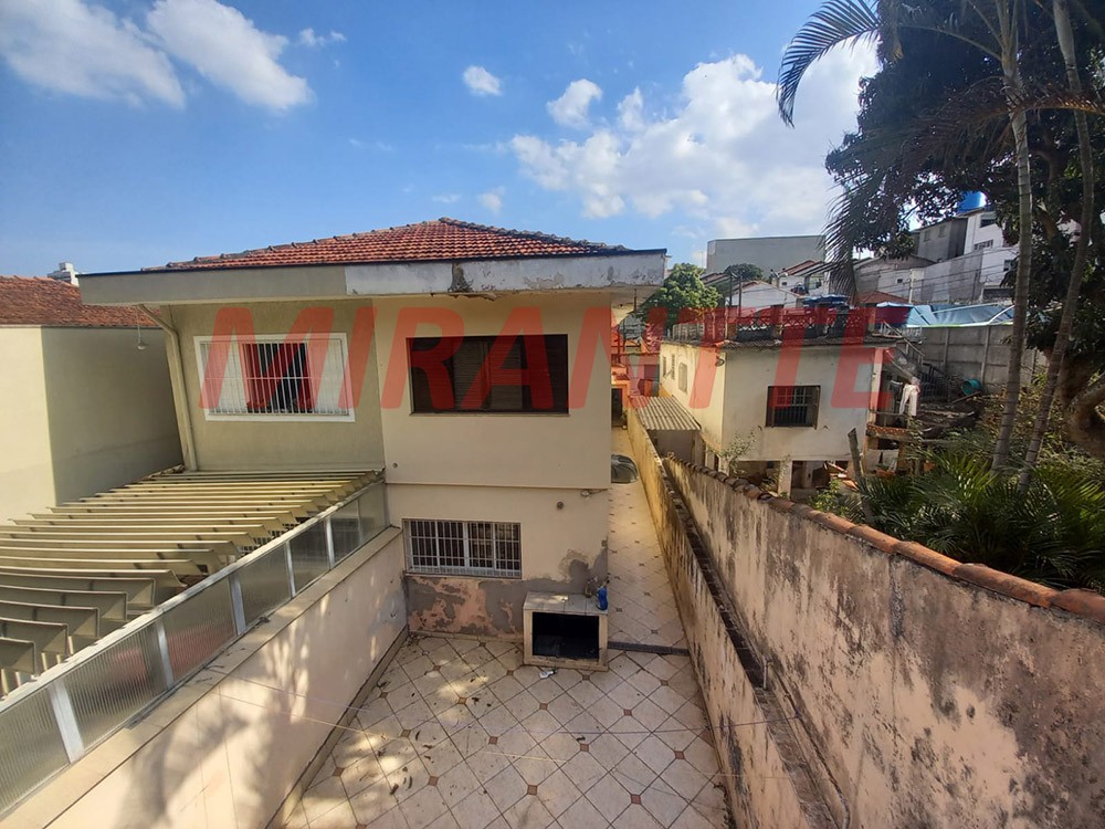 Sobrado de 120m² com 3 quartos em Vila Mazzei