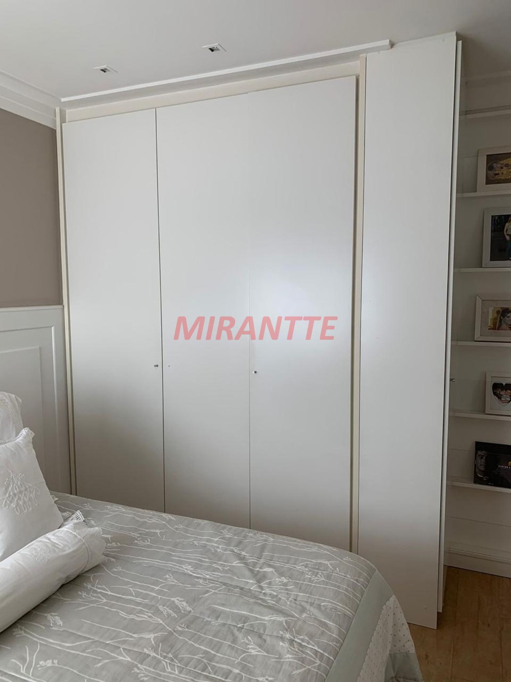Apartamento de 179m² com 3 quartos em Santana