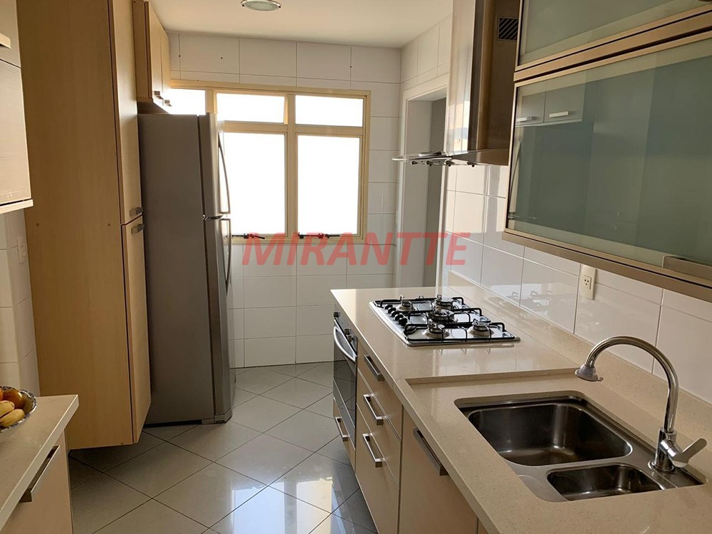 Apartamento de 179m² com 3 quartos em Santana