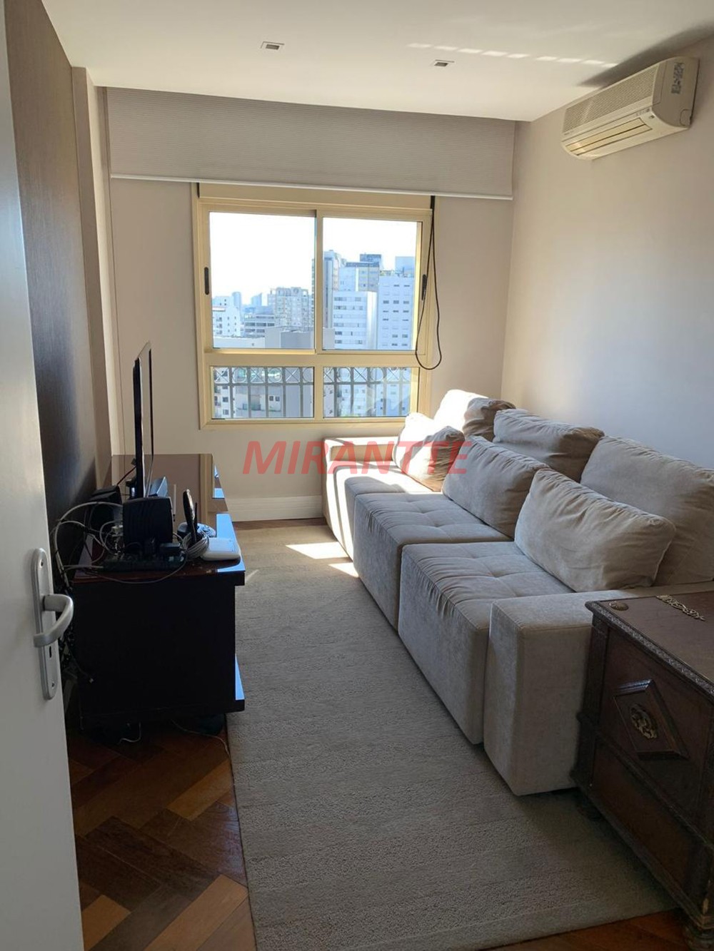 Apartamento de 179m² com 3 quartos em Santana