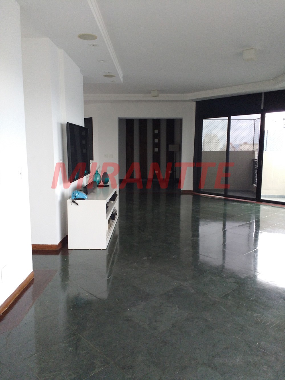 Cobertura duplex de 374m² com 4 quartos em Moema