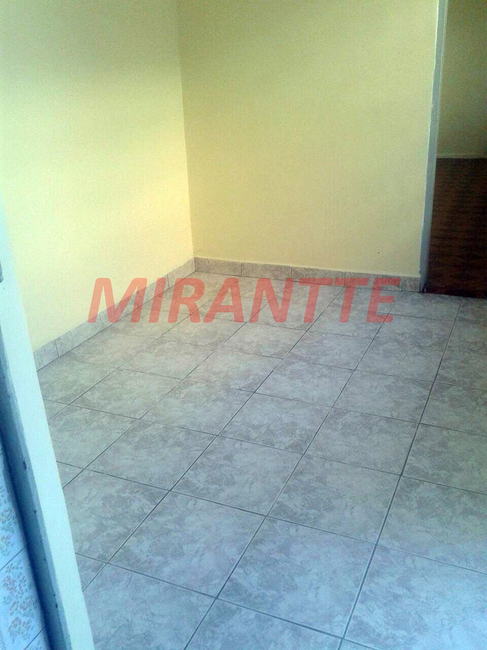 Casa terrea de 140m² com 2 quartos em Jardim Virginia Bianca