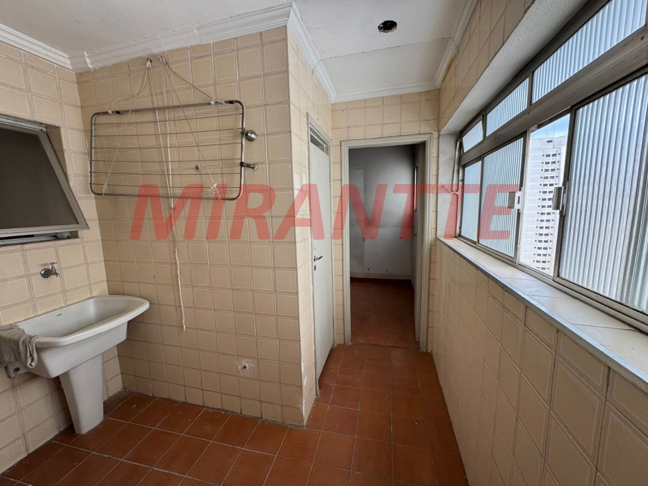 Apartamento de 78m² com 3 quartos em Santa Terezinha