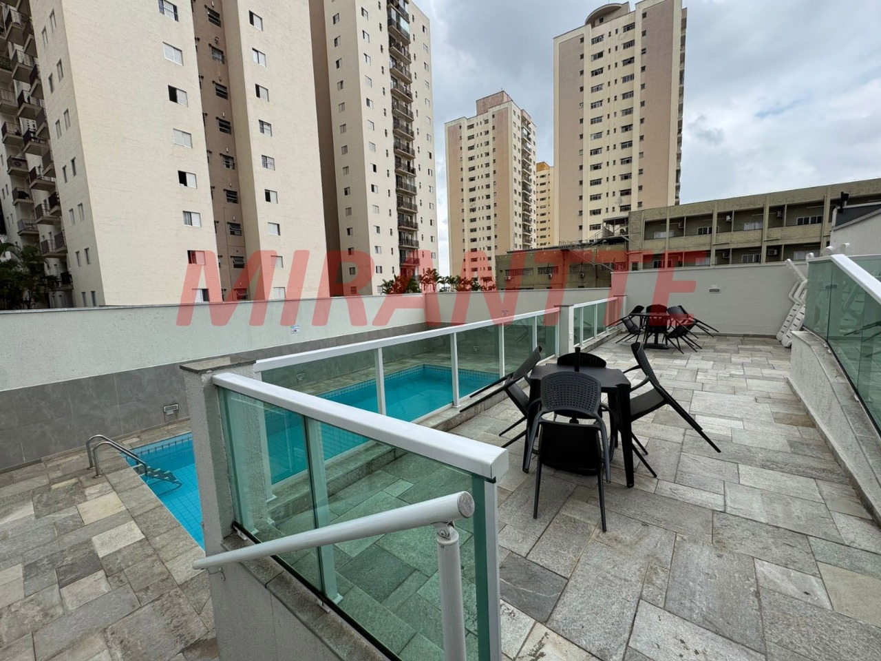 Apartamento de 78m² com 3 quartos em Santa Terezinha