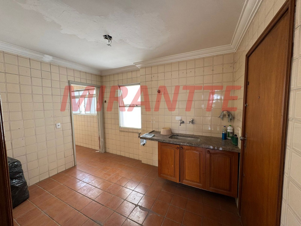 Apartamento de 78m² com 3 quartos em Santa Terezinha