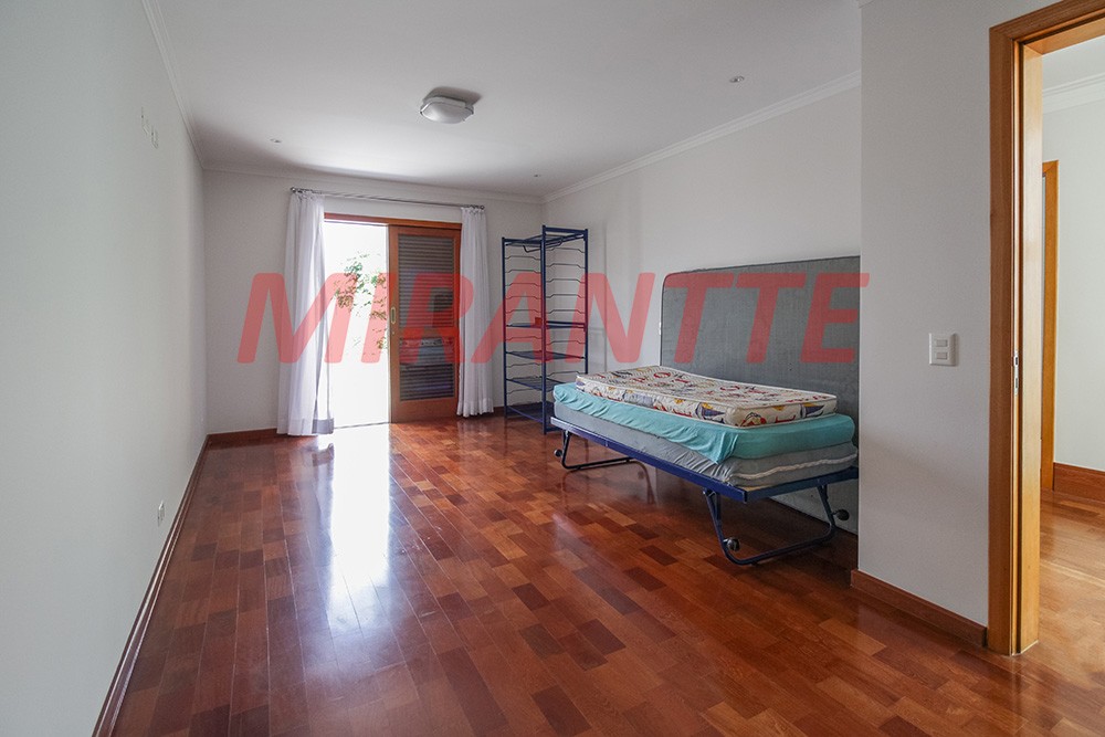 Sobrado de 500m² com 6 quartos em Jardim Kherlakian