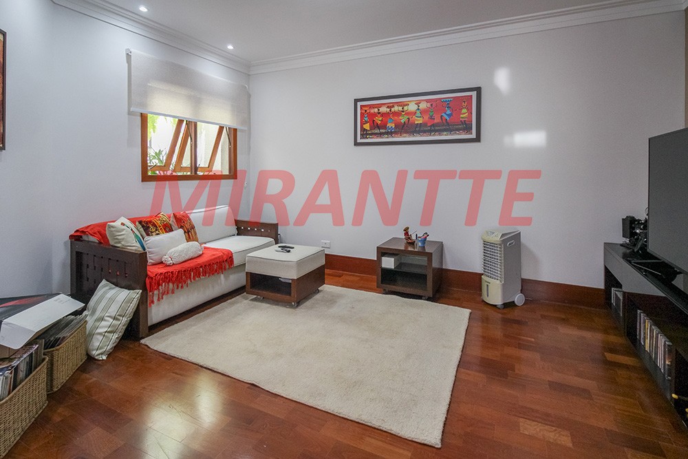 Sobrado de 500m² com 6 quartos em Jardim Kherlakian