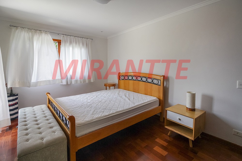 Sobrado de 500m² com 6 quartos em Jardim Kherlakian