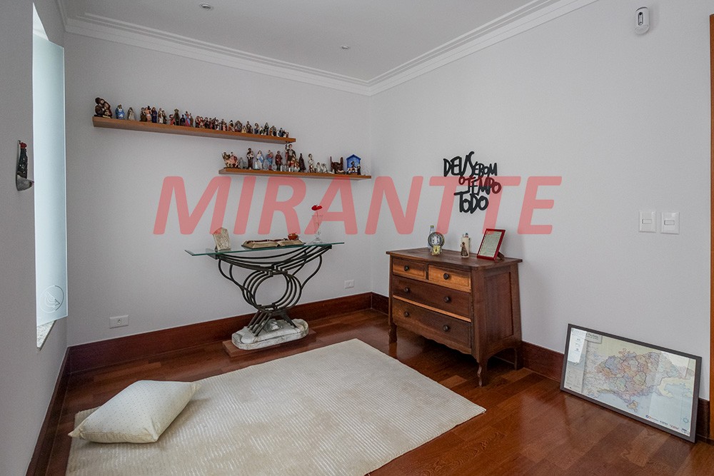 Sobrado de 500m² com 6 quartos em Jardim Kherlakian