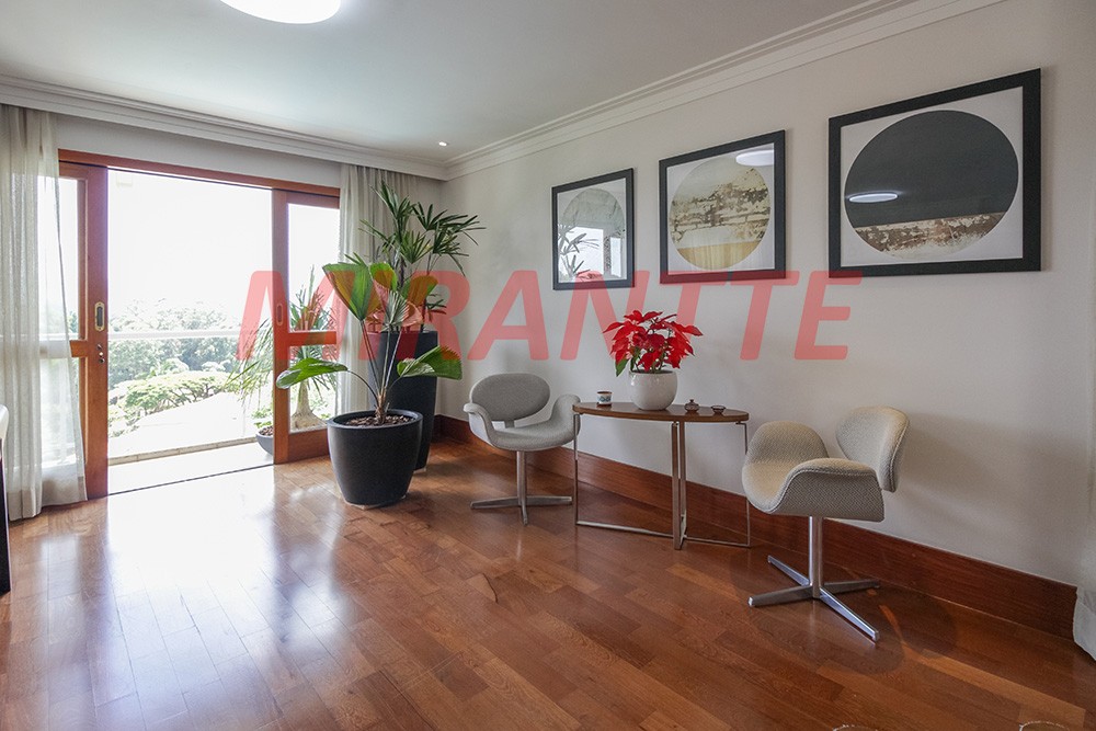 Sobrado de 500m² com 6 quartos em Jardim Kherlakian