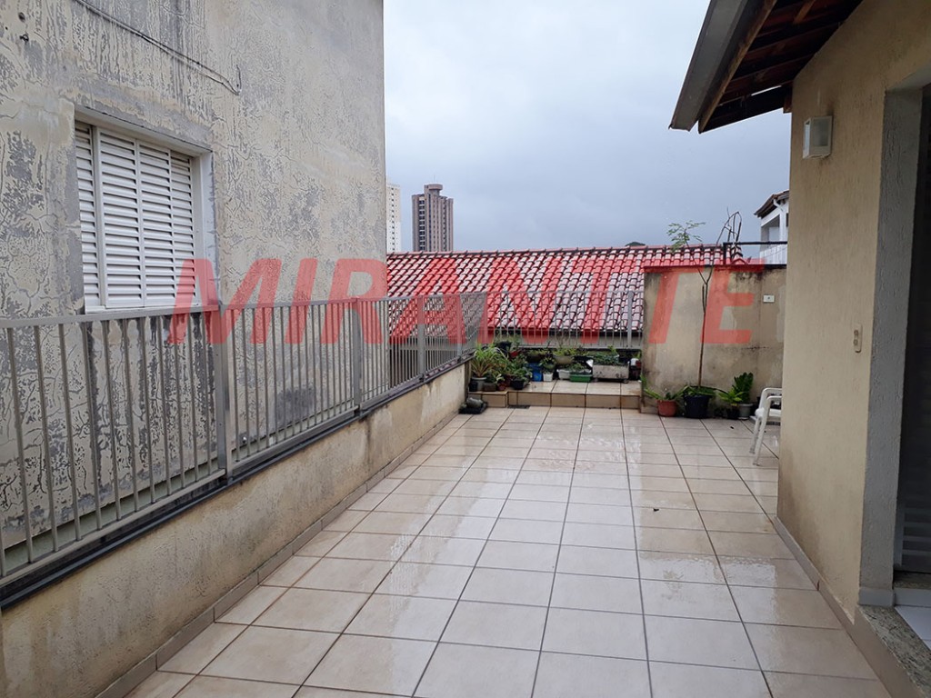 Sobrado de 291m² com 8 quartos em Imirim