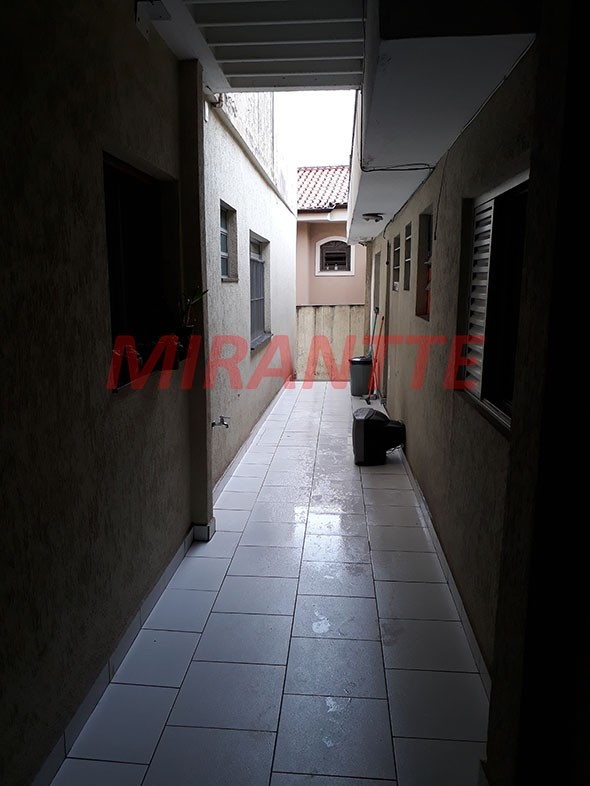Sobrado de 291m² com 8 quartos em Imirim