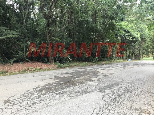 Terreno de 1103m² em Serra Da Cantareira