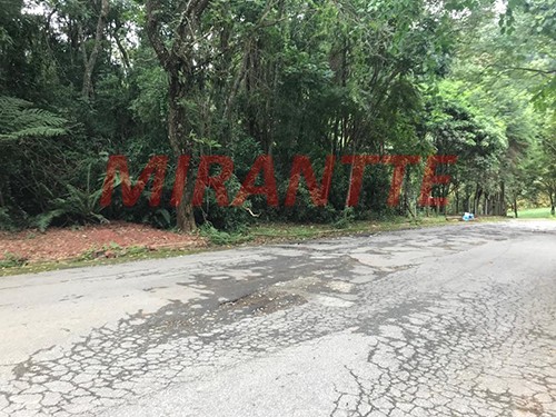 Terreno de 1103m² em Serra Da Cantareira