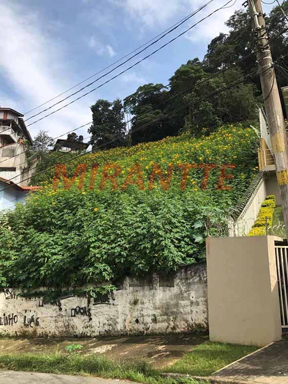 Terreno de 640m² em Vila Irmaos Arnoni