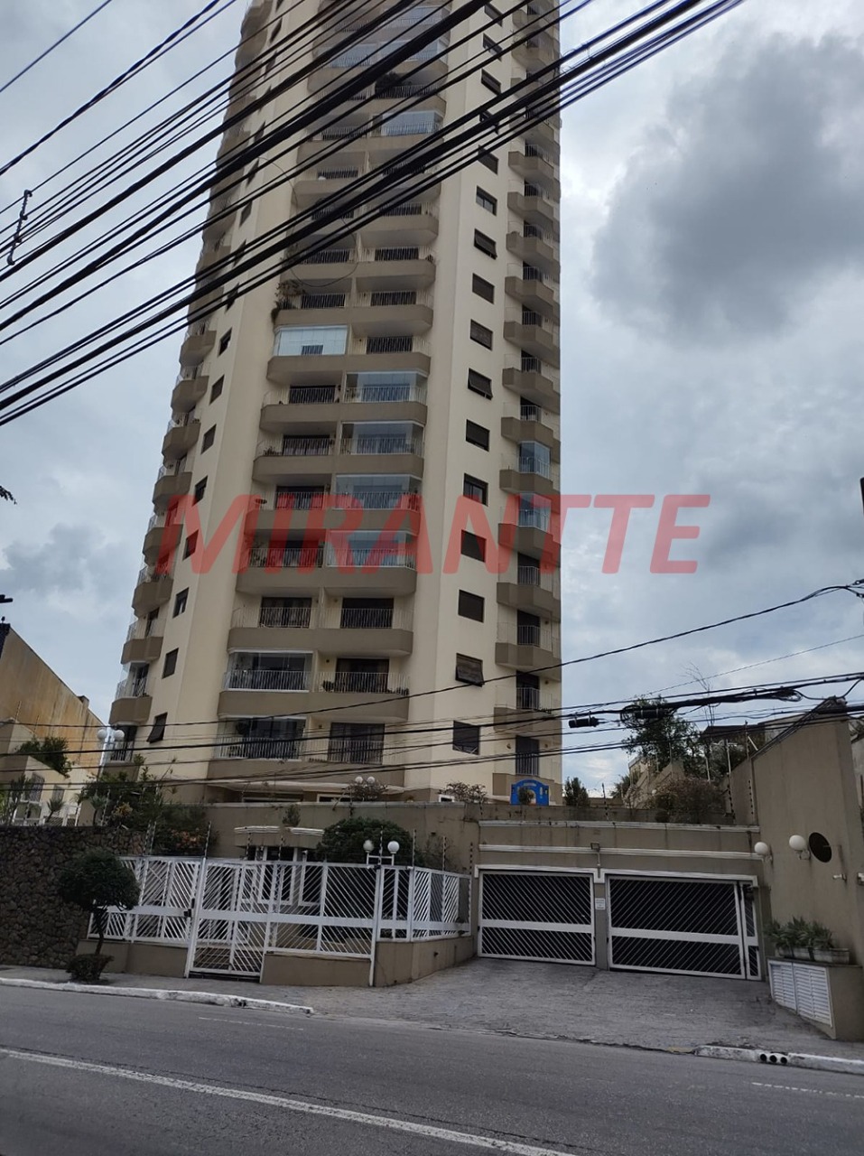 Apartamento de 105m² com 3 quartos em Santana