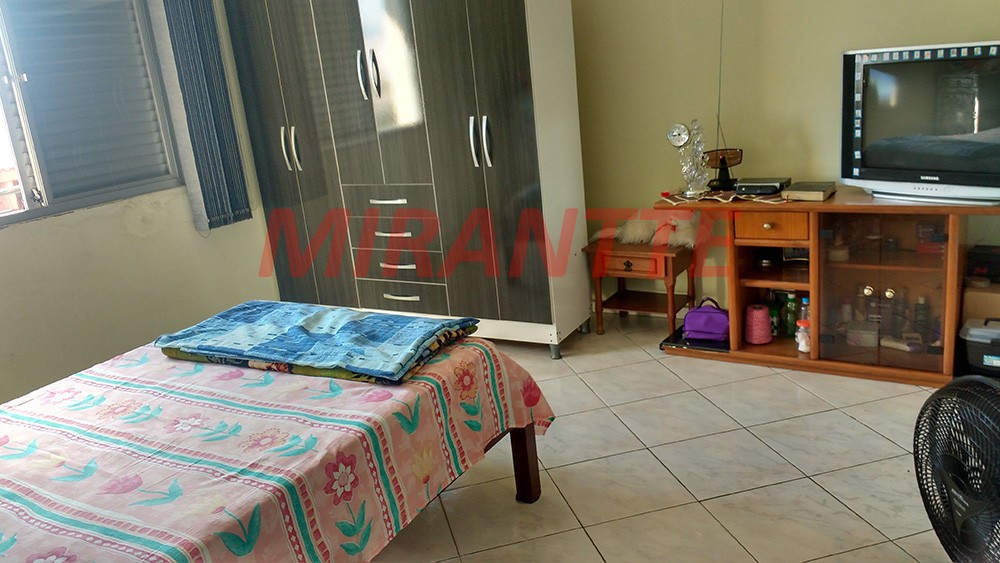Sobrado de 187m² com 3 quartos em Casa Verde Alta