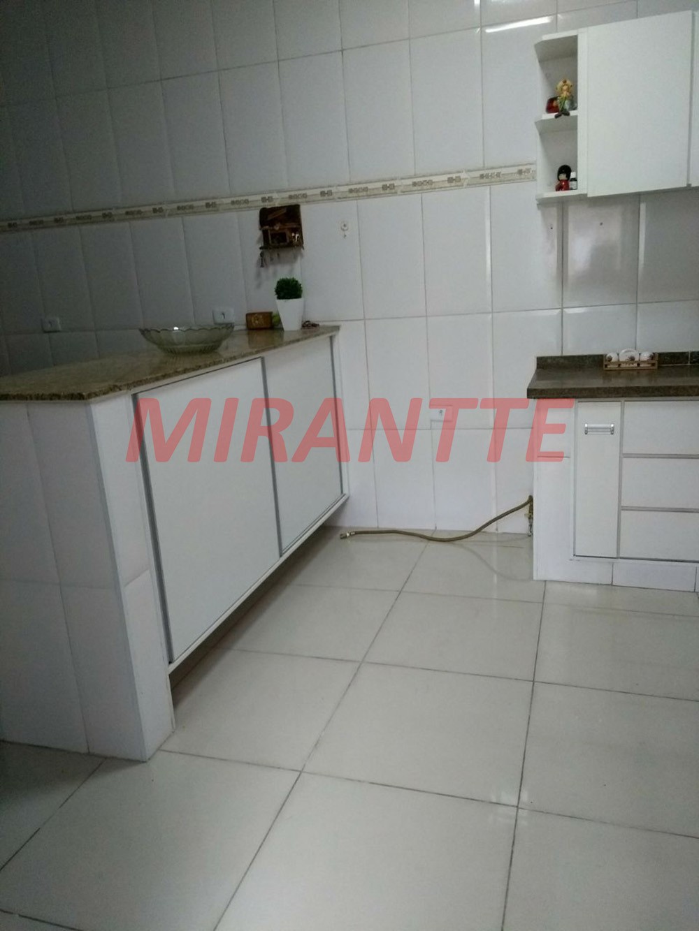 Casa terrea de 200m² com 3 quartos em Limão