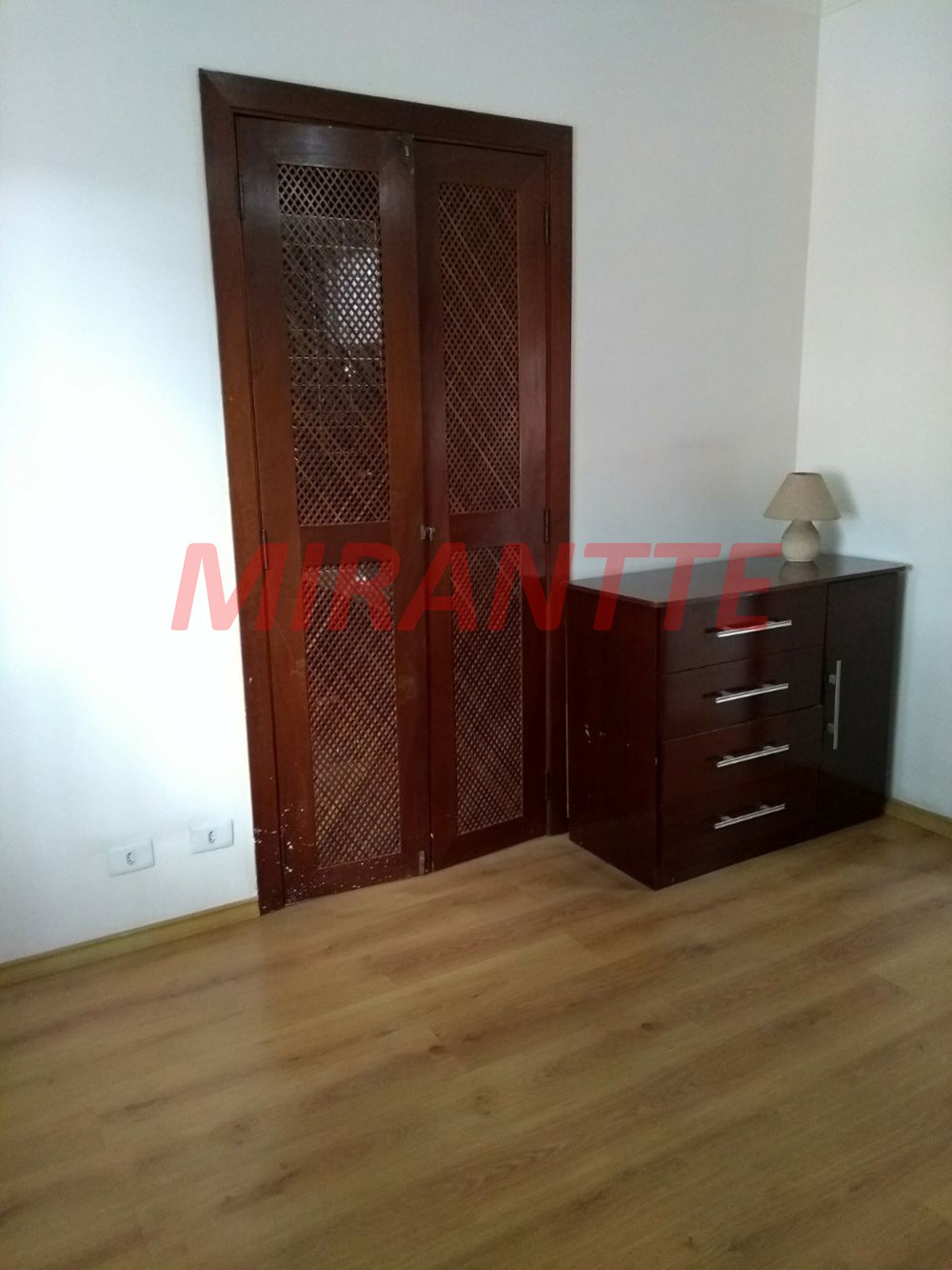 Casa terrea de 200m² com 3 quartos em Limão
