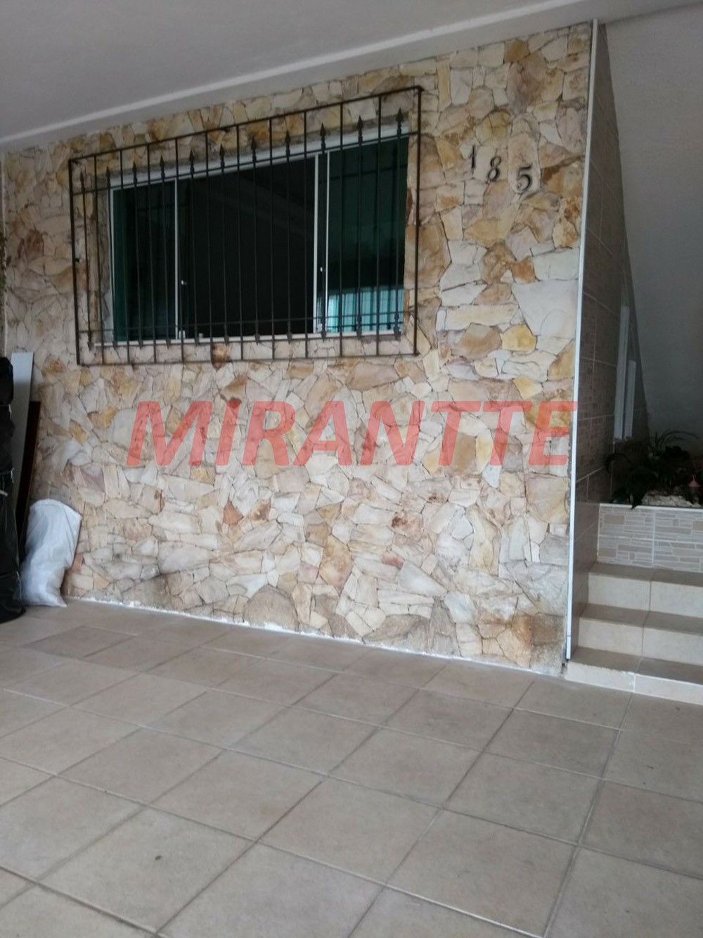 Casa terrea de 200m² com 3 quartos em Limão
